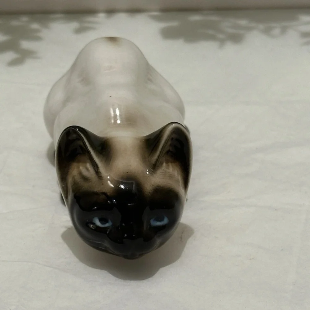 Enesco Black and Cream Cat Toy